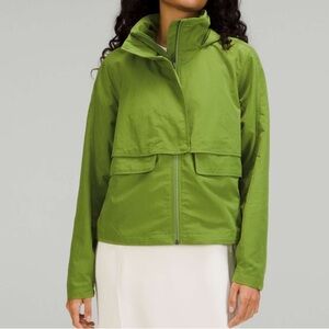 Lululemon Always Effortless Jacket in Green Foliage